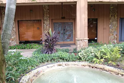 7800 W Oakland Park Blvd #4A11, Sunrise, FL 33351 - Photo 5