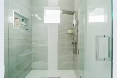 398 35th Ave NW, Naples, FL 34120 - Photo 15