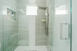 398 35th Ave NW, Naples, FL 34120 - Photo 15