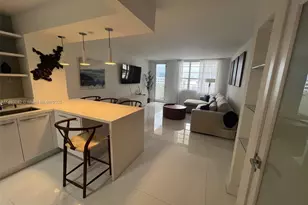 100 Lincoln Rd, Miami Beach, FL 33139 - Photo 19