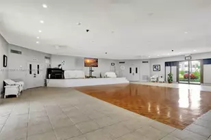 4706 NW 36th St, Lauderdale Lakes, FL 33319 - Photo 37