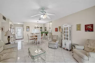 4706 NW 36th St #402, Lauderdale Lakes, FL 33319 - Photo 11