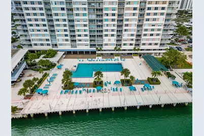 300 Bayview Dr #807, Sunny Isles Beach, FL 33160 - Photo 35