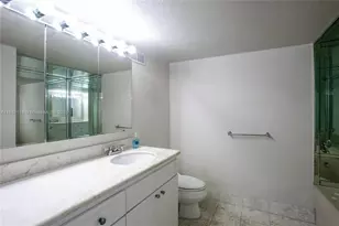 2017 S Ocean Dr, Hallandale Beach, FL 33009 - Photo 9