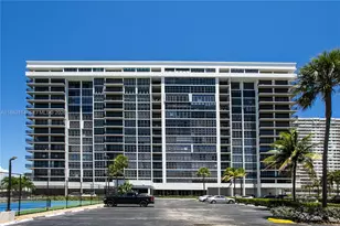 2017 S Ocean Dr, Hallandale Beach, FL 33009 - Photo 21