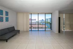 2017 S Ocean Dr, Hallandale Beach, FL 33009 - Photo 11