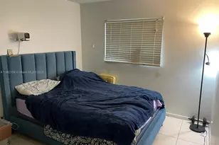 5162 NE 6th Ave, Oakland Park, FL 33334 - Photo 5