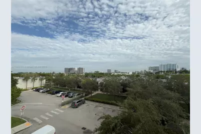 2775 NE 187th St #304, Aventura, FL 33180 - Photo 17