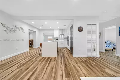 12075 NE 10th Ave, Biscayne Park, FL 33161 - Photo 5