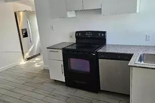 1035 NW 5th St, Miami, FL 33128 - Photo 1