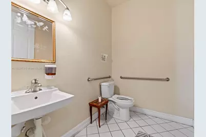 45 NW 4th St, Homestead, FL 33030 - Photo 23