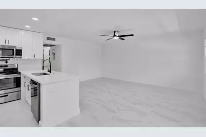 67 Newport D #67, Deerfield Beach, FL 33442 - Photo 13