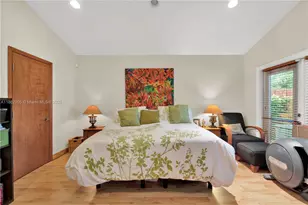 3730 Kumquat Ave, Miami, FL 33133 - Photo 17