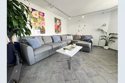 2750 NE 183rd St #2707, Aventura, FL 33160 - Photo 13