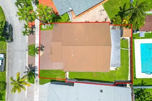 2671 SW 99th Ct, Miami, FL 33165 - Photo 9