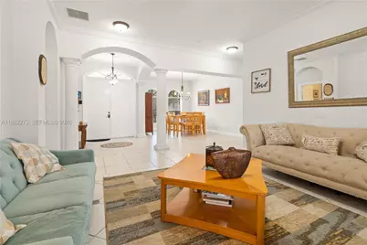 8366 SW 193rd St, Cutler Bay, FL 33157 - Photo 5