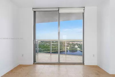 2641 N Flamingo Rd #2205N, Sunrise, FL 33323 - Photo 7