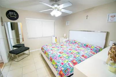 17472 SW 140th Ct, Miami, FL 33177 - Photo 13