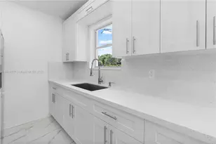 1770 NW 9th St, Homestead, FL 33030 - Photo 15