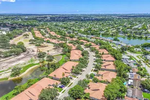 7401 S Aragon Blvd, Sunrise, FL 33313 - Photo 45