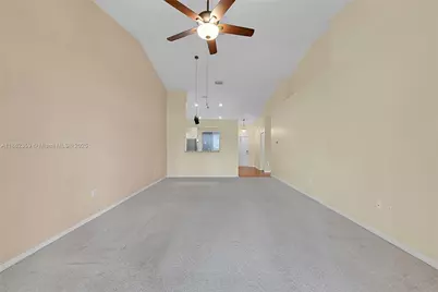 7401 S Aragon Blvd #5, Sunrise, FL 33313 - Photo 15