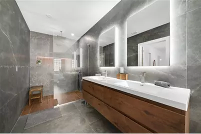 620 SW 22nd Rd, Miami, FL 33129 - Photo 9