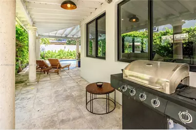 341 SW 21st Rd, Miami, FL 33129 - Photo 27