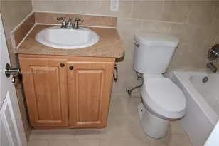 1280 W 54th St, Hialeah, FL 33012 - Photo 29