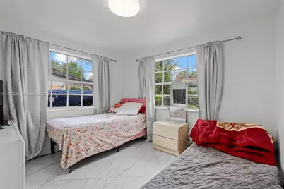 6233 Rodman St, Hollywood, FL 33023 - Photo 17