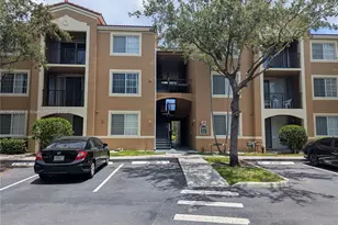 8070 N Nob Hill Rd, Tamarac, FL 33321 - Photo 1