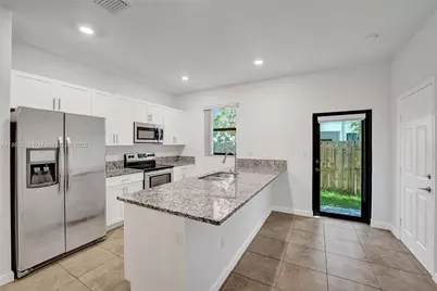 1600 SW 28 Street #0, Fort Lauderdale, FL 33315 - Photo 21