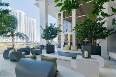 901 Brickell Key Blvd #2701, Miami, FL 33131 - Photo 23