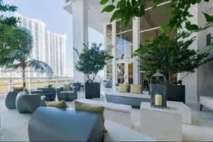 901 Brickell Key Blvd, Miami, FL 33131 - Photo 23