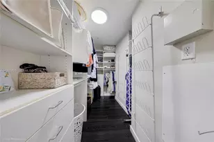 901 Brickell Key Blvd, Miami, FL 33131 - Photo 21