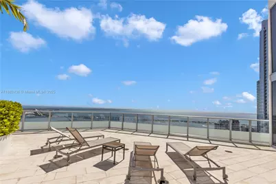 1300 Brickell Bay Dr #903, Miami, FL 33131 - Photo 29