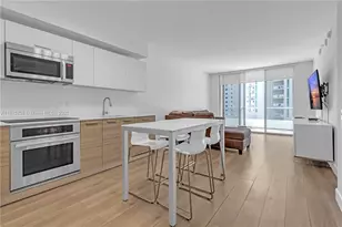 1300 Brickell Bay Dr, Miami, FL 33131 - Photo 7