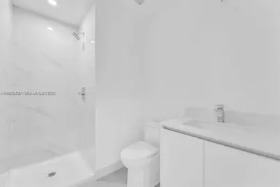 700 NE 24 #3304, Miami, FL 33137 - Photo 35