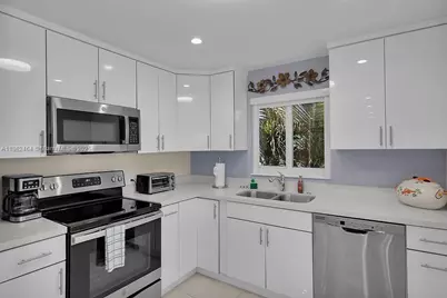 77340 Overseas Hwy, Islamorada, FL 33036 - Photo 15