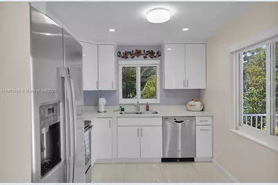 77340 Overseas Hwy, Islamorada, FL 33036 - Photo 13