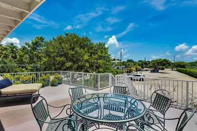 77340 Overseas Hwy, Islamorada, FL 33036 - Photo 17