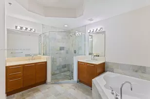 2641 N Flamingo Rd, Sunrise, FL 33323 - Photo 7