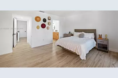 2600 Cardena St #11, Coral Gables, FL 33134 - Photo 17