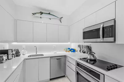 1500 Bay Rd #1548S, Miami Beach, FL 33139 - Photo 17