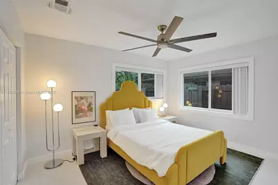 1605 NW 7th Ter, Fort Lauderdale, FL 33311 - Photo 11