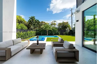 1351 SW 16 St, Miami, FL 33145 - Photo 17