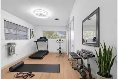 20350 Highland Lakes Blvd, Miami, FL 33179 - Photo 47