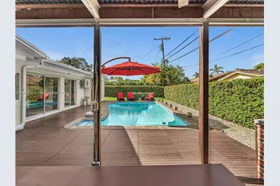 20350 Highland Lakes Blvd, Miami, FL 33179 - Photo 35