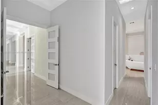 411 NW 125th Ave, Miami, FL 33182 - Photo 17