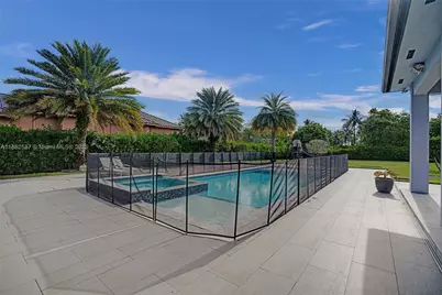 411 NW 125th Ave, Miami, FL 33182 - Photo 27