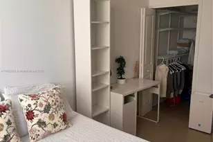 170 SE 14th St, Miami, FL 33131 - Photo 11